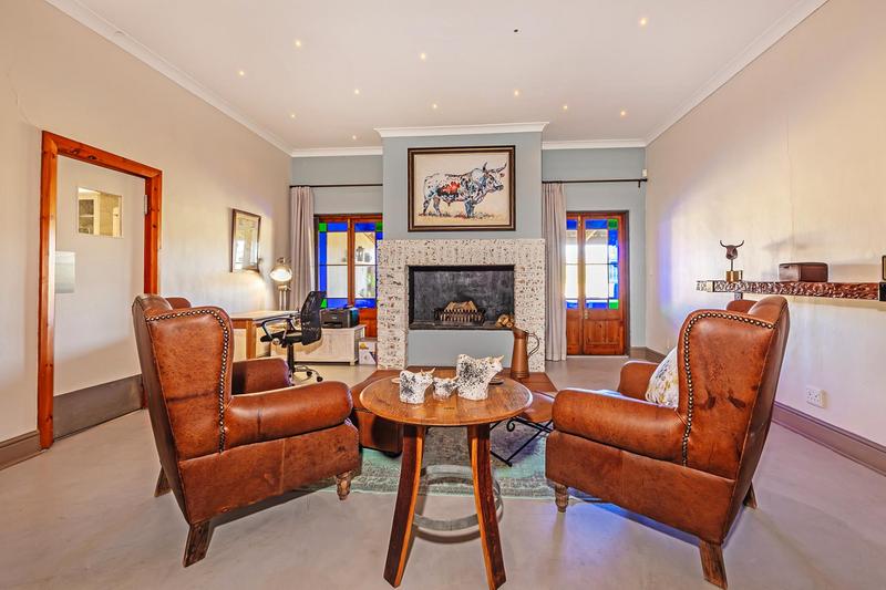 4 Bedroom Property for Sale in Vierlanden Western Cape